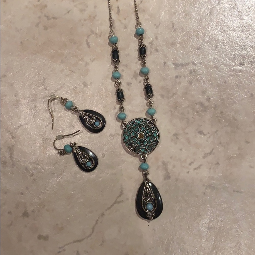 Dad and light blue Avon necklace and earring set